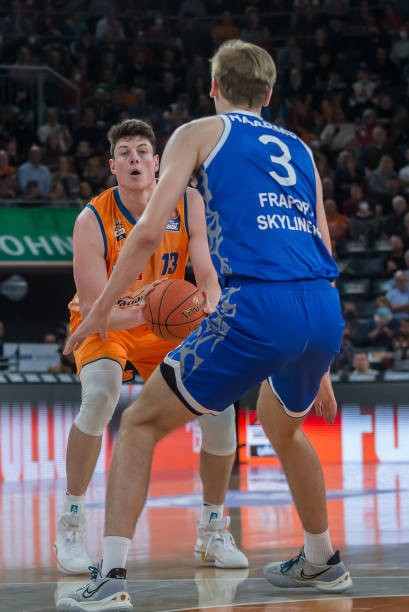 接着写一个 接着写一个